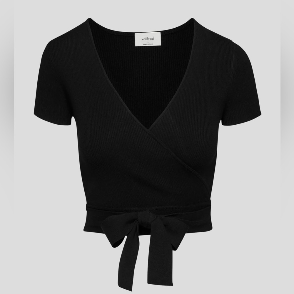 Aritzia wilfred all tied up top